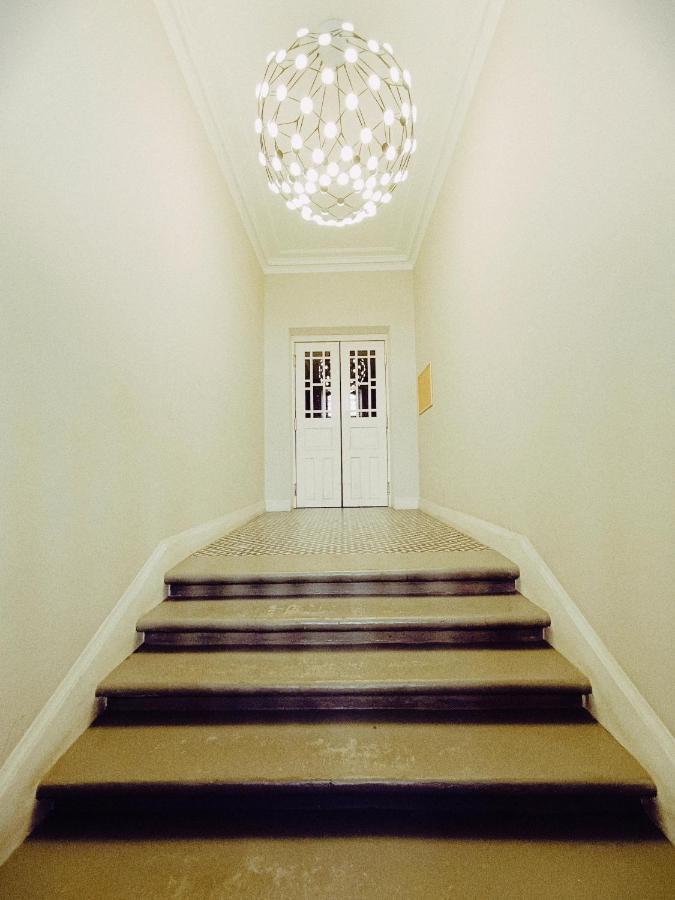 Centrally Located Studio Apartment Riga Exterior foto